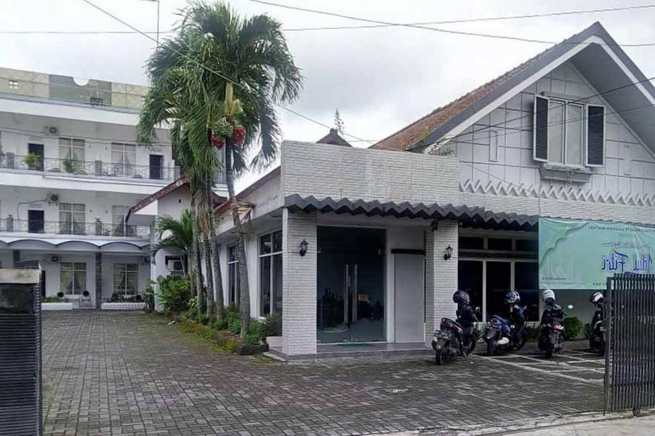 Reddoorz Syariah @ Kencana Tasikmalaya